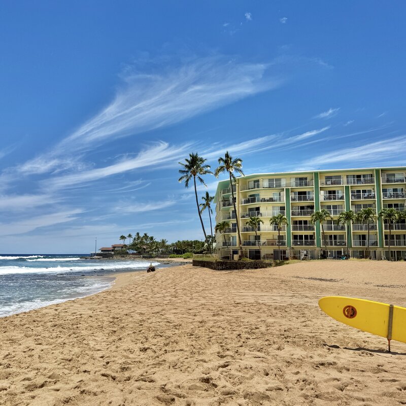 Makaha Beach
